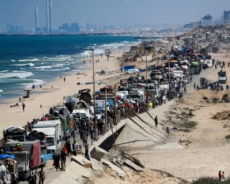 Israeli Forces Declares Temporary Escape Route for Gaza City Civilians